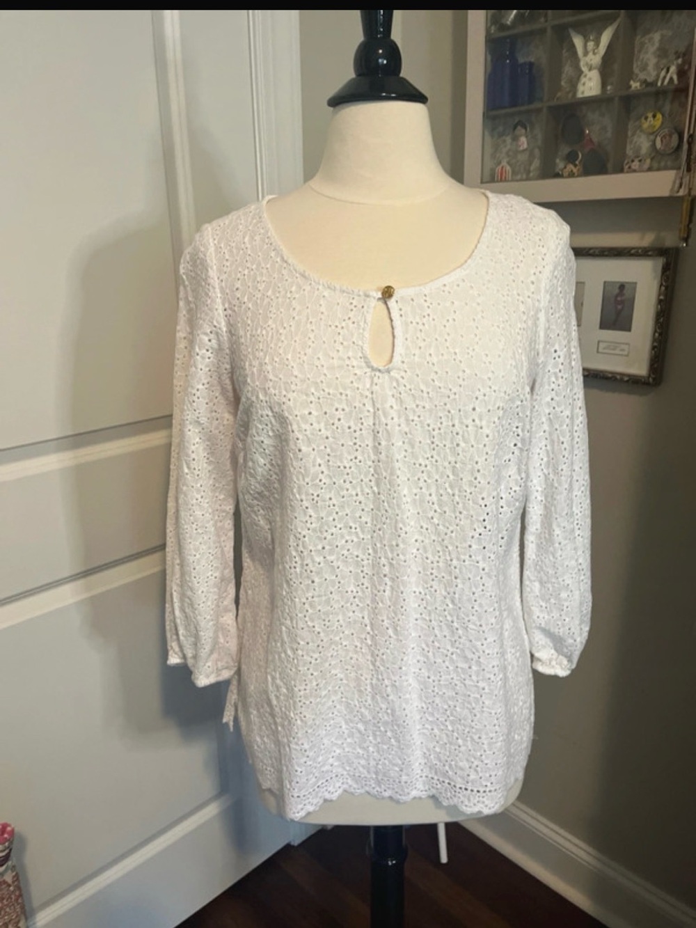 Lilly Pulitzer White Eyelet Keyhole Tunic